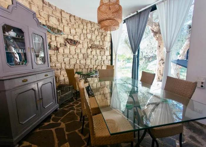 Stone House פארק נופש מודיקה